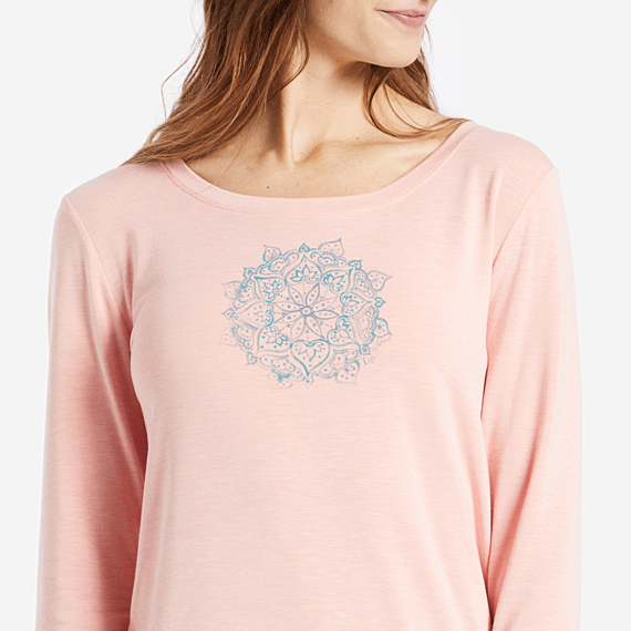 Women's Dream Mandala Supreme Scoop Pullover Women's Dream Mandala Supreme Scoop Pullover